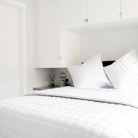 סטרטפורד-אפון-אבון Modern Apartment With Free Parking And Wifi מראה חיצוני תמונה